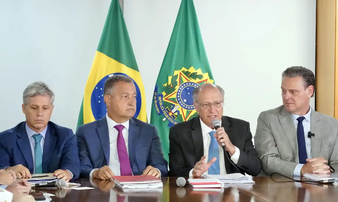 iZap Softworks - Governo zera tarifa de importação de 9 alimentos para reduzir preços